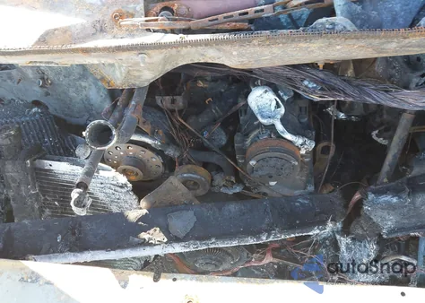 1998 GMC Savana Rv z USA, uszkodzony, nr VIN 1GDFG15RXW1009080